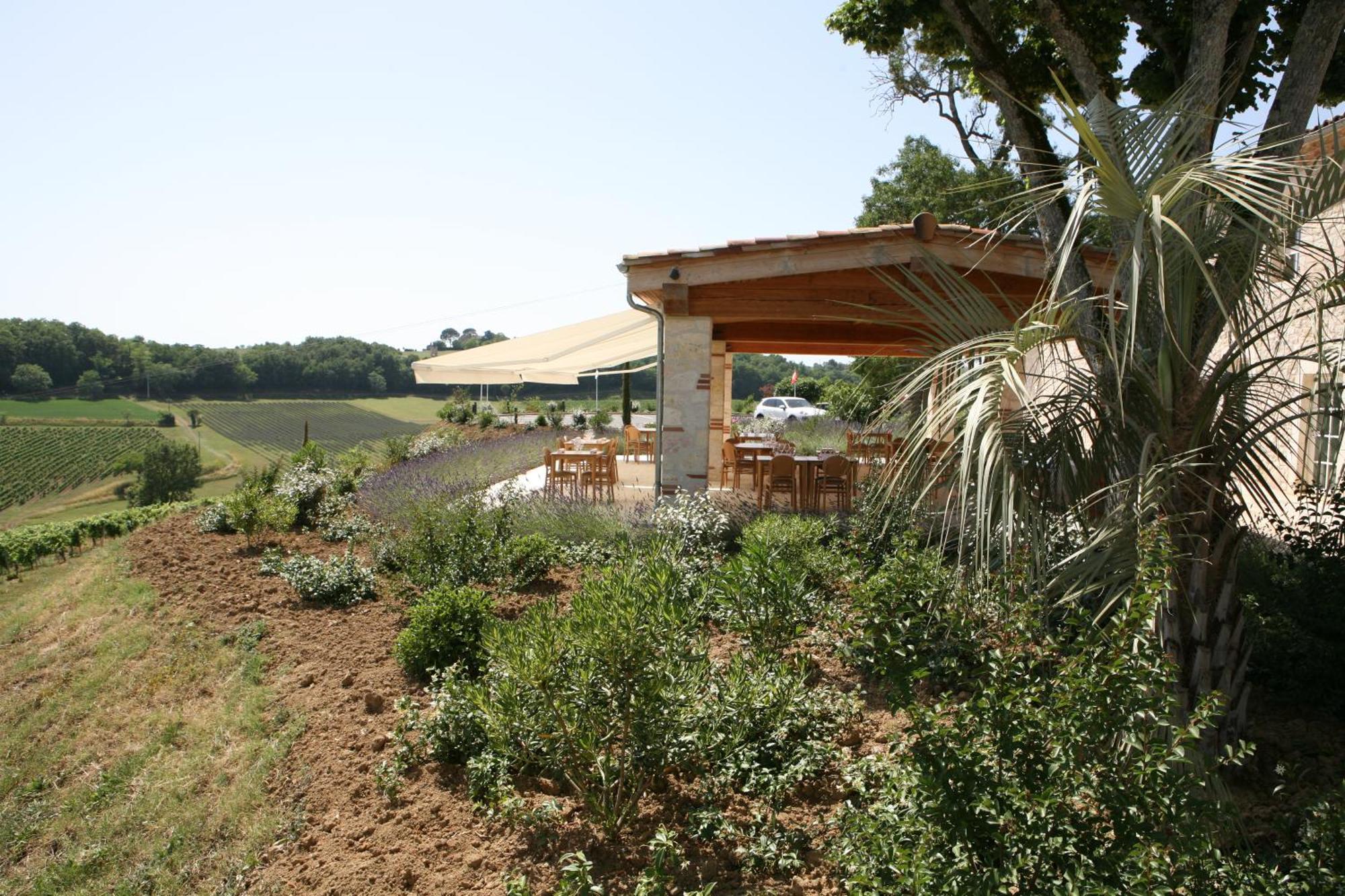 Chateau Lecusse - La Grande Roche - Hotel, Spa, Boutique & Restaurant Broze Exterior foto